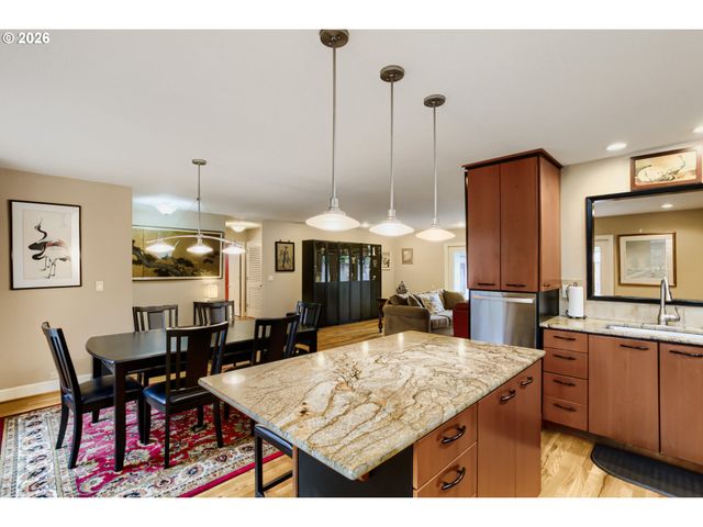 3720 E MILL PLAIN Blvd 2, Vancouver, WA 98661