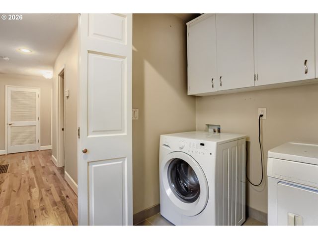 3720 E MILL PLAIN Blvd 2, Vancouver, WA 98661