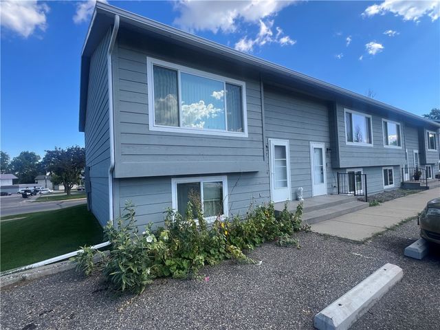 1517 Westchester Square E, Billings, MT 59105 property photo