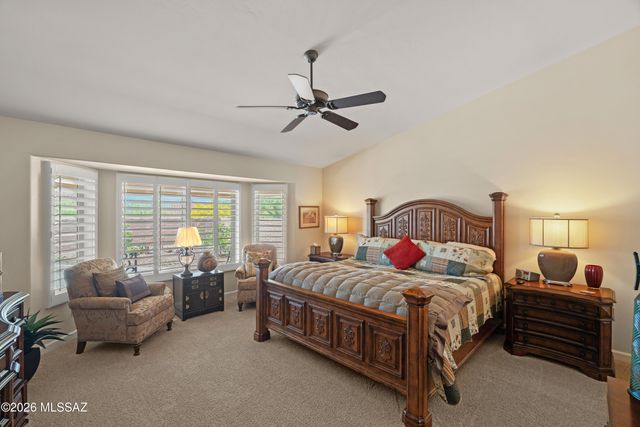 555 N Alexis Loop, Green Valley, AZ 85614