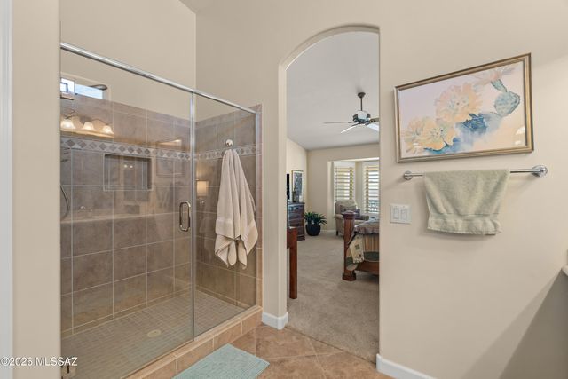 555 N Alexis Loop, Green Valley, AZ 85614