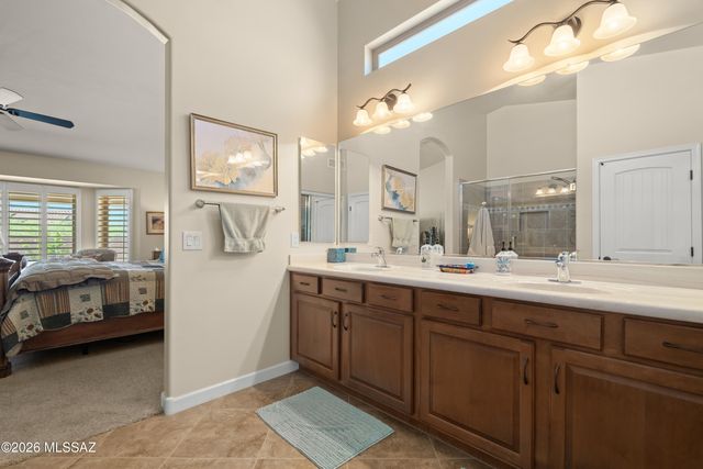 555 N Alexis Loop, Green Valley, AZ 85614