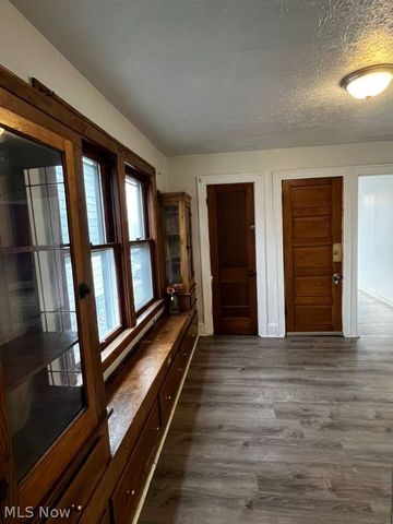 3993 W 23rd Street, Cleveland, OH 44109