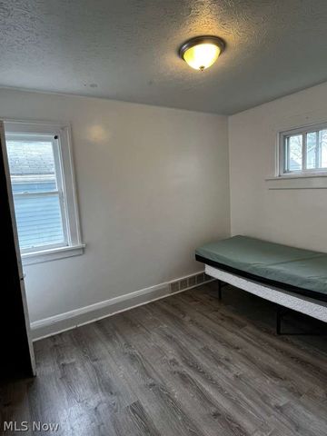 3993 W 23rd Street, Cleveland, OH 44109