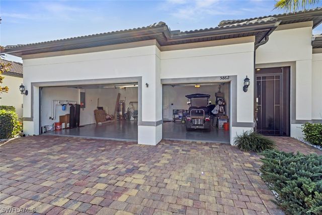 5862 Champion LN, Ave Maria, FL 34142