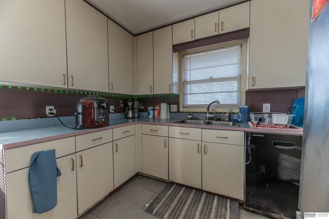 3312 King Street, Omaha, NE 68112