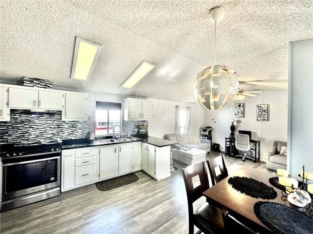 8811 Park 54, Bellflower, CA 90706