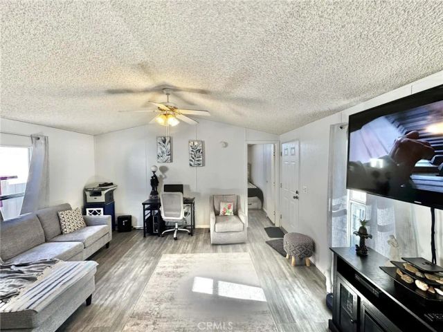 8811 Park 54, Bellflower, CA 90706