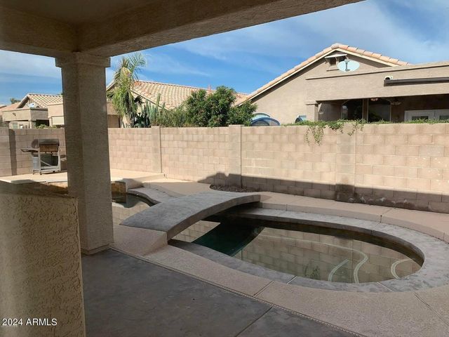 814 W Morelos Street, Chandler, AZ 85225