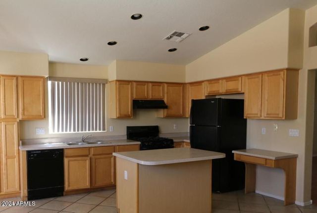 814 W Morelos Street, Chandler, AZ 85225