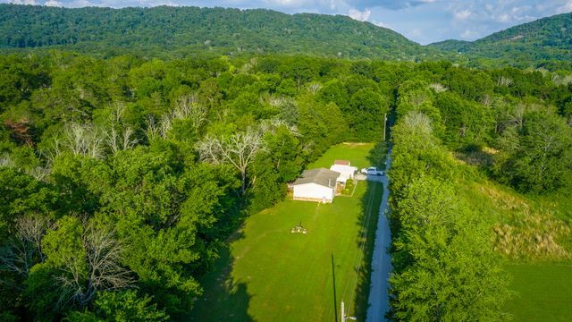 7692 Ooltewah Georgetown Road, Ooltewah, TN 37363