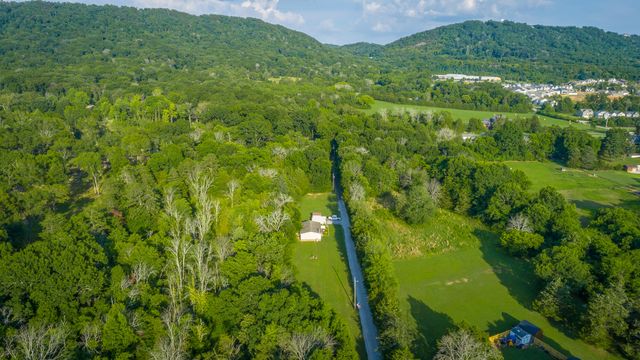 7692 Ooltewah Georgetown Road, Ooltewah, TN 37363