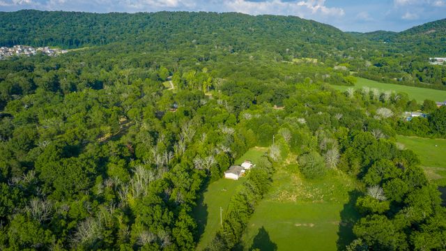 7692 Ooltewah Georgetown Road, Ooltewah, TN 37363