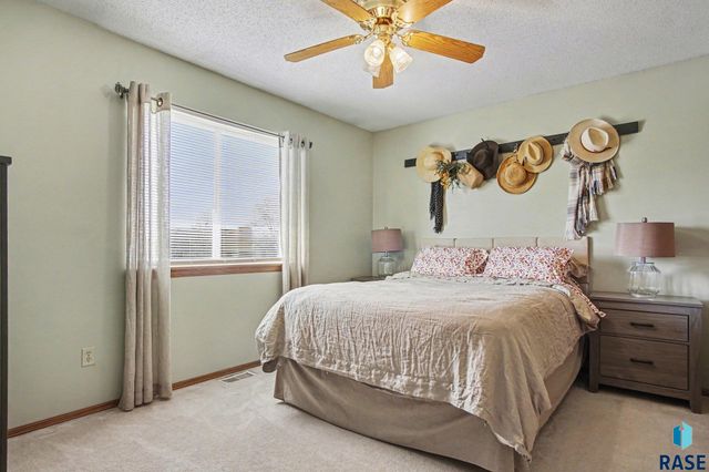 1903 S Sertoma Ave Avenue 104, Sioux Falls, SD 57106