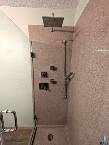 1903 S Sertoma Ave Avenue 104, Sioux Falls, SD 57106