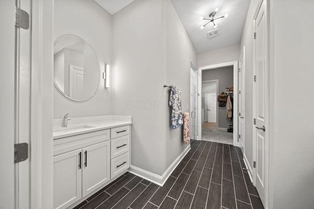 11299 Sweetbay Drive, Plain City, OH 43064