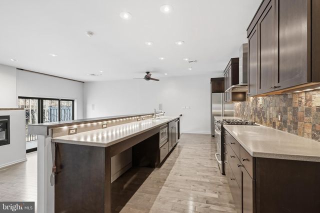 118 BANCROFT MILLS RD, Wilmington, DE 19806