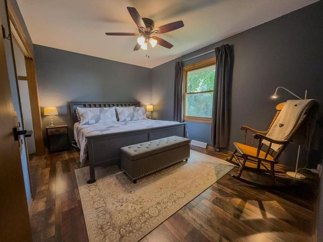 3655 S Sandalwood DRIVE, New Berlin, WI 53151