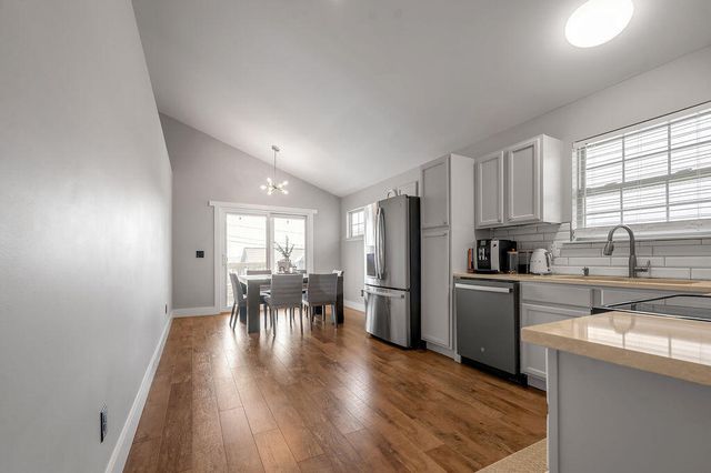 744 Lauren Drive, Nicholasville, KY 40356