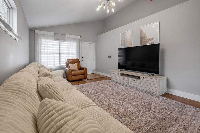 744 Lauren Drive, Nicholasville, KY 40356