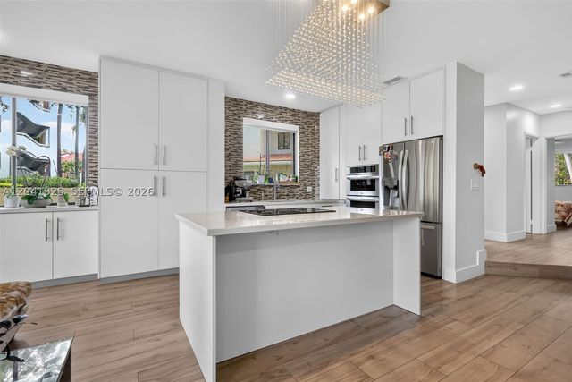 21391 Marina Cove Cir 19-K, Aventura, FL 33180