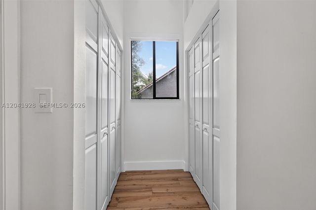 21391 Marina Cove Cir 19-K, Aventura, FL 33180