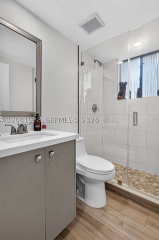 21391 Marina Cove Cir 19-K, Aventura, FL 33180