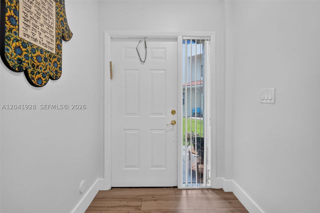 21391 Marina Cove Cir 19-K, Aventura, FL 33180