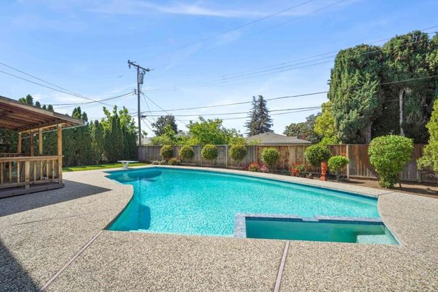 529 Bryce Court, Milpitas, CA 95035