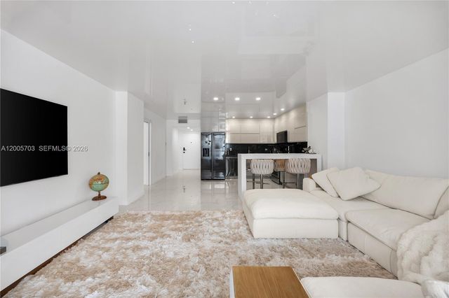 1865 S Ocean Dr 15B, Hallandale Beach, FL 33009