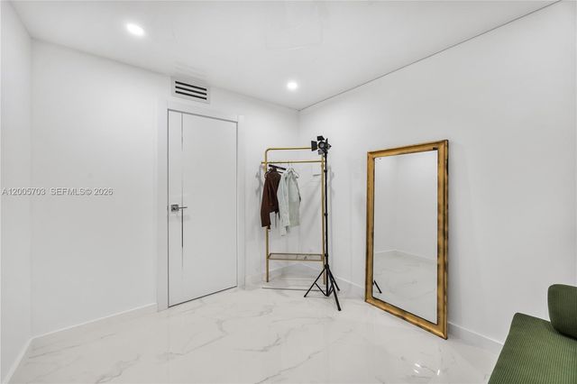 1865 S Ocean Dr 15B, Hallandale Beach, FL 33009