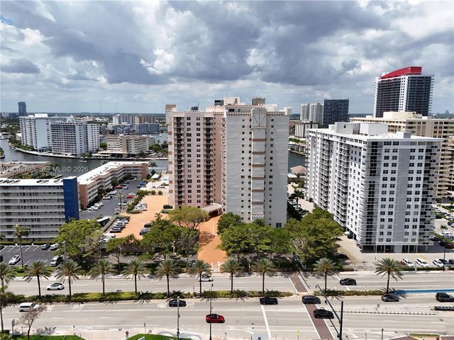1865 S Ocean Dr 15B, Hallandale Beach, FL 33009