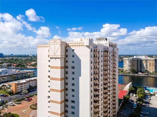 1865 S Ocean Dr 15B, Hallandale Beach, FL 33009