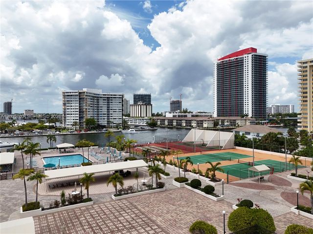 1865 S Ocean Dr 15B, Hallandale Beach, FL 33009