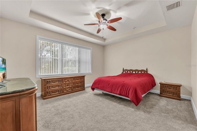 17433 NEW CROSS CIRCLE, Lithia, FL 33547