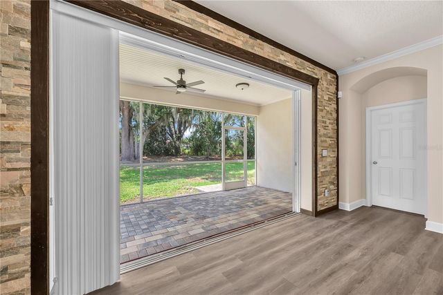 17433 NEW CROSS CIRCLE, Lithia, FL 33547