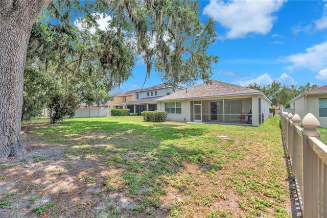 17433 NEW CROSS CIRCLE, Lithia, FL 33547