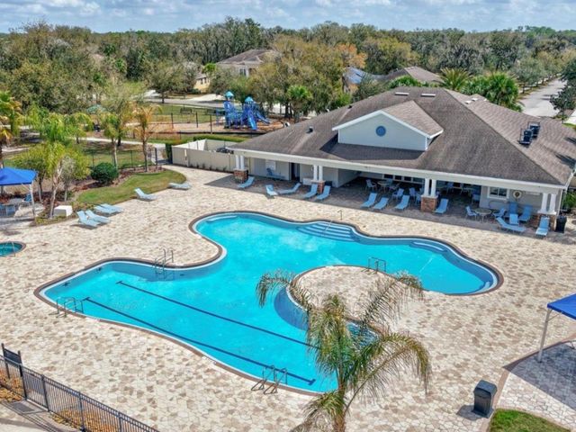 17433 NEW CROSS CIRCLE, Lithia, FL 33547