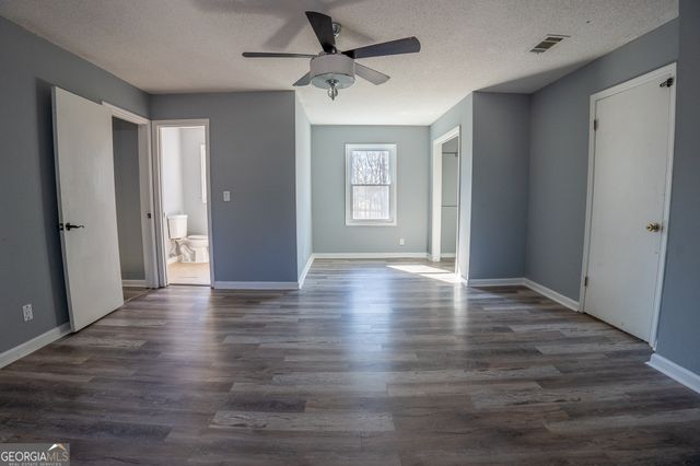 3050 Willowstone Drive, Lizella, GA 31052