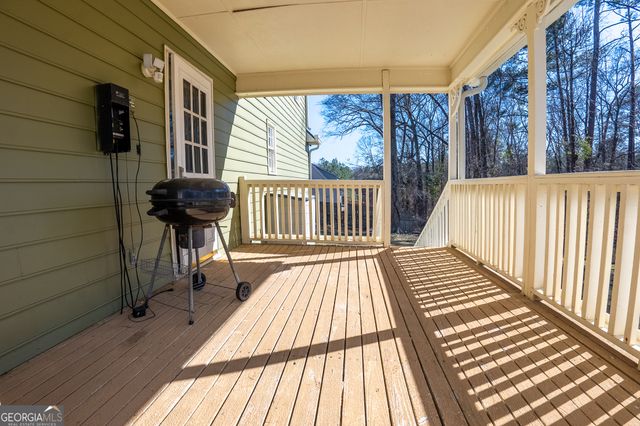 3050 Willowstone Drive, Lizella, GA 31052