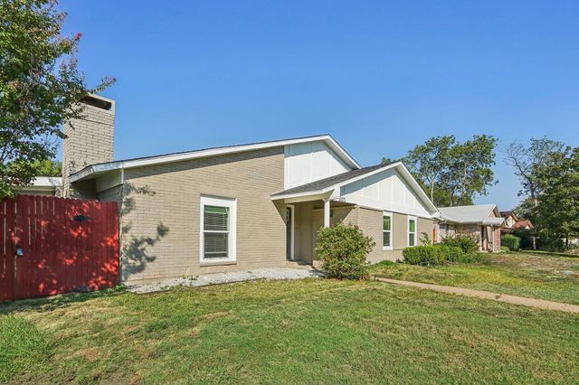 2103 Wheaton Drive, Richardson, TX 75081