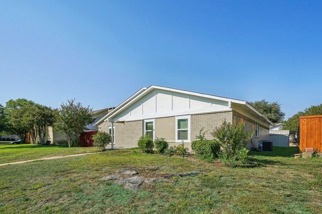 2103 Wheaton Drive, Richardson, TX 75081