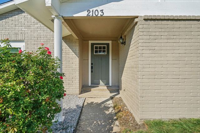 2103 Wheaton Drive, Richardson, TX 75081