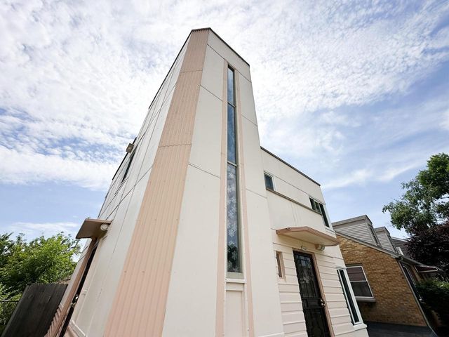 3840 N 55th STREET, Milwaukee, WI 53216