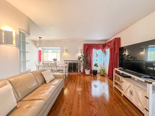 3840 N 55th STREET, Milwaukee, WI 53216