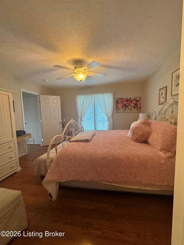 7730 Cottage Cove Way, Louisville, KY 40214