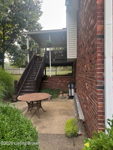 7730 Cottage Cove Way, Louisville, KY 40214