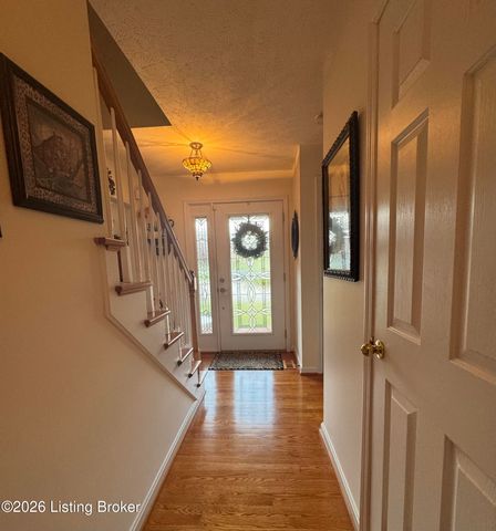 7730 Cottage Cove Way, Louisville, KY 40214
