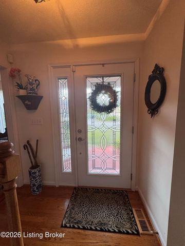 7730 Cottage Cove Way, Louisville, KY 40214
