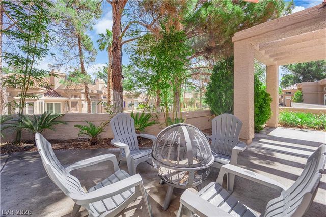 8170 Round Hills Circle, Las Vegas, NV 89113